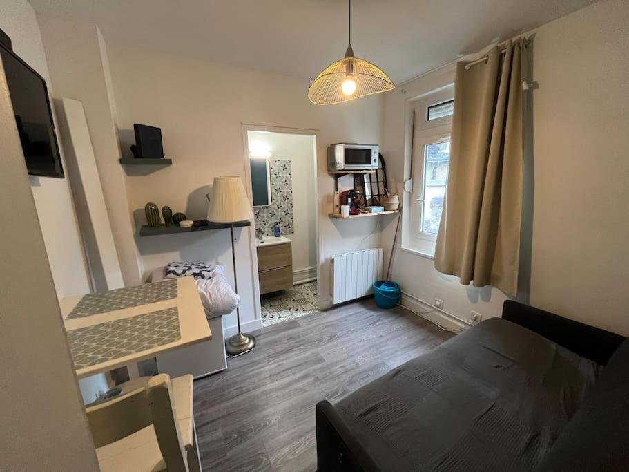 Petit Studio Cosy Appartement Orléans Buitenkant foto