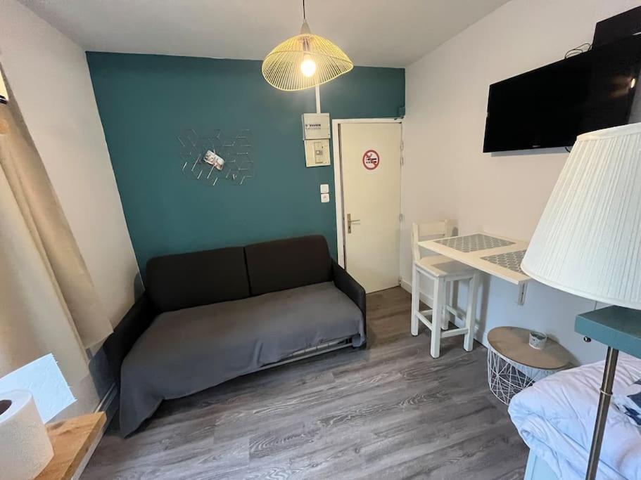 Petit Studio Cosy Appartement Orléans Buitenkant foto